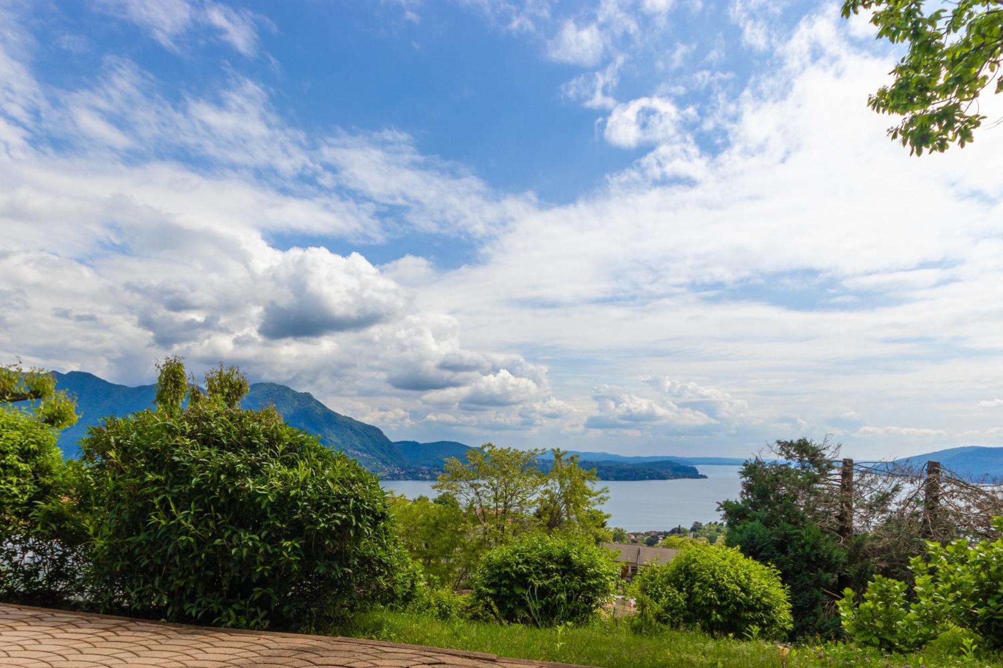 Casamina Vista Lago Verbania Arizzano Esterno foto