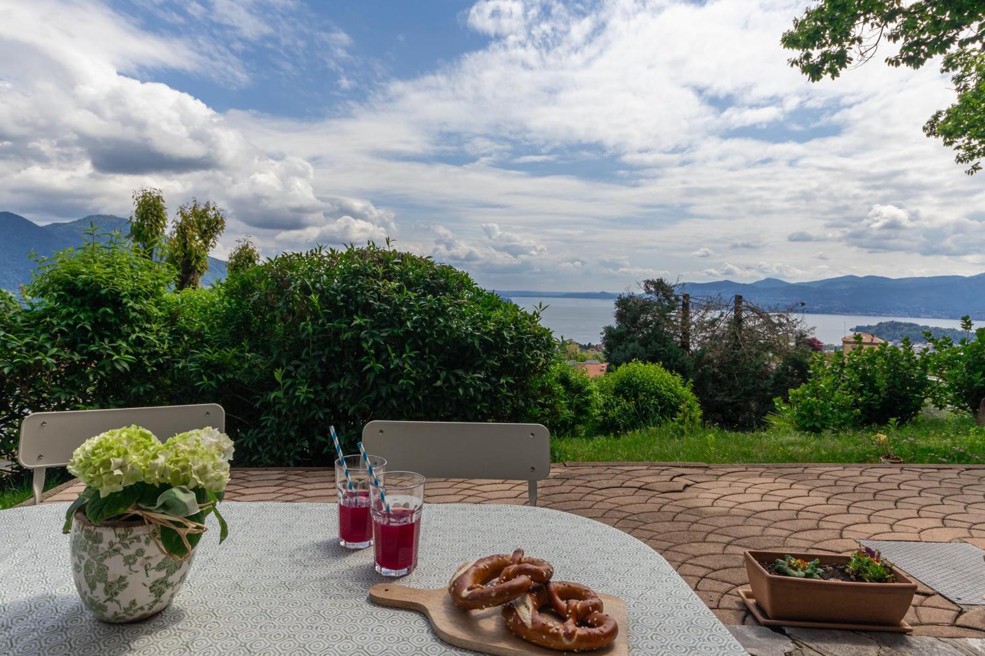 Casamina Vista Lago Verbania Arizzano Esterno foto